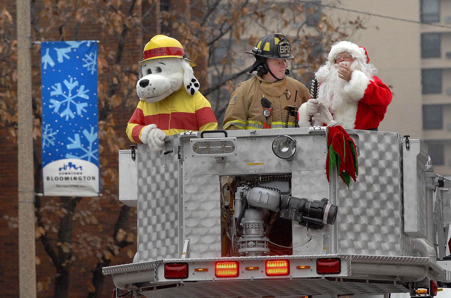 Bloomington-Normal Jaycees Holiday Parade